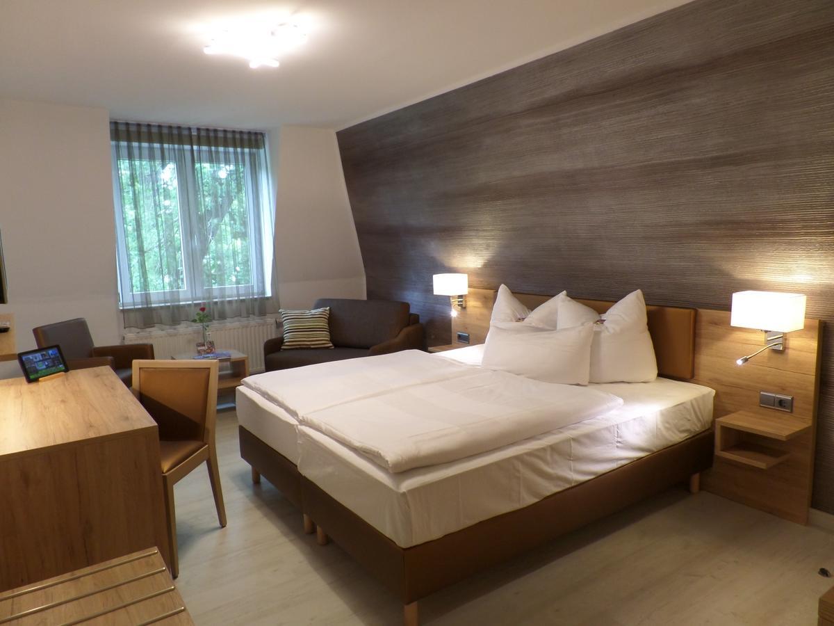 C-You Hotel Хемниц Экстерьер фото