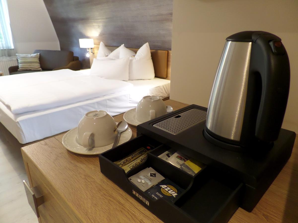 C-You Hotel Хемниц Экстерьер фото